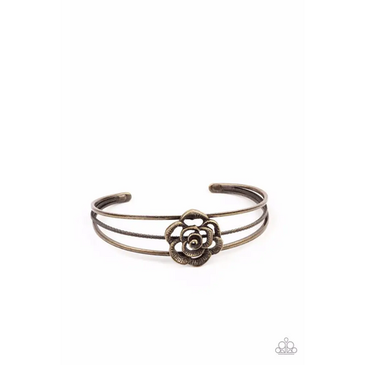 Rosy Repose - Brass Bracelet - Bracelets