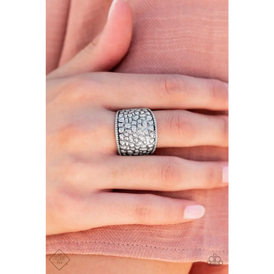 Dotted Decorum - Silver Ring - Rings