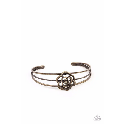 Rosy Repose - Brass Bracelet - Bracelets