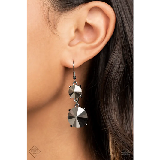 Sizzling Showcase - Black Earrings - Earrings